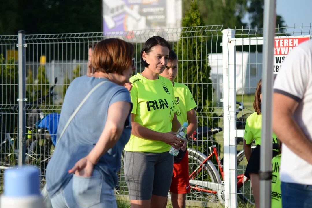 "Biegamy i Pomagamy" nad Jeziorem Tarnobrzeskim - dzień drugi