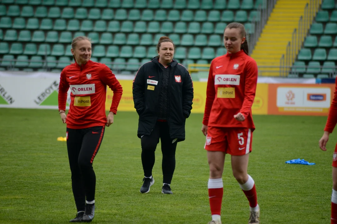 Eliminacje Euro U19 kobiet w Stalowej Woli. Mecz Polska - Serbia od kulis