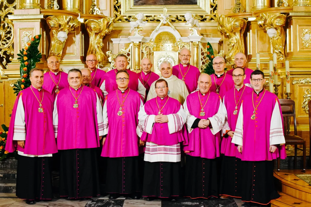 Zmiany w kapitule kolbuszowskiej kolegiaty. Poznaliśmy nazwiska nowych duchownych [ZDJĘCIA] - Zdjęcie główne