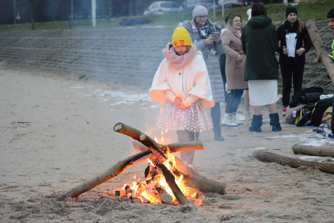 "Jezioro Aniołów" w lutym. Zobaczcie zdjęcia z plaży Jeziora Tarnobrzeskiego