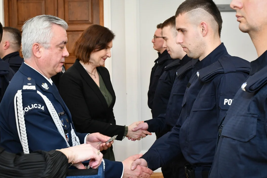 Nowo przyjęci policjanci złożyli ślubowanie