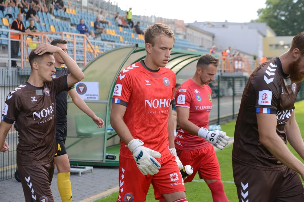 Trzecia liga, grupa 4: Siarka Tarnobrzeg - Garbarnia Kraków 0:0