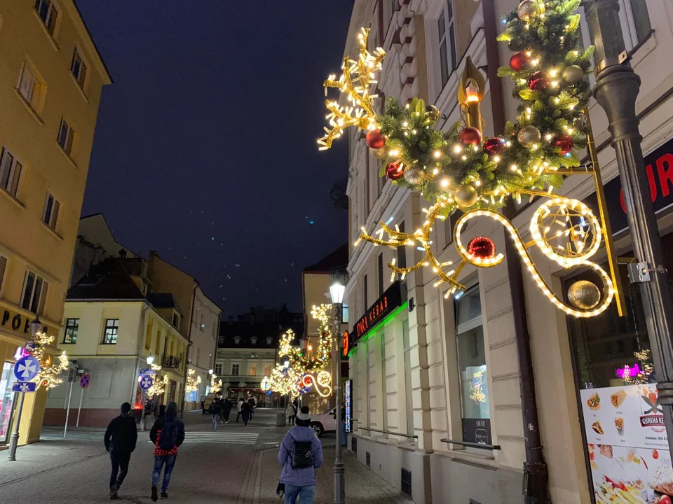 Oświetlenie świąteczne w centrum Rzeszowa