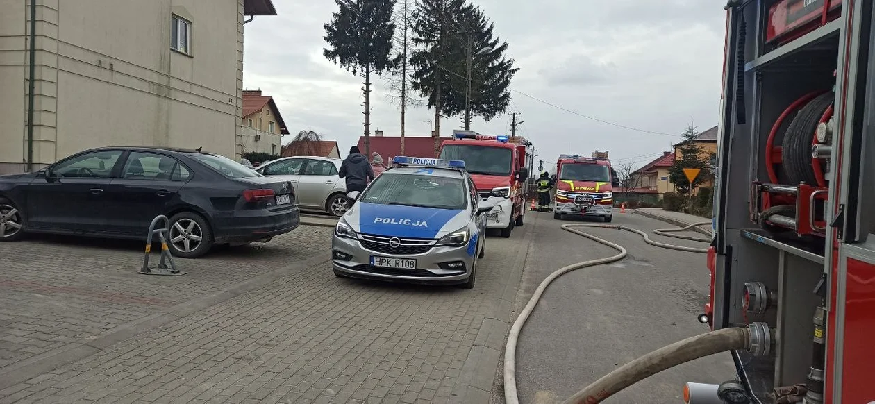 Tragedia w Tyczynie. Spłonął dom jednorodzinny [ZDJĘCIA]