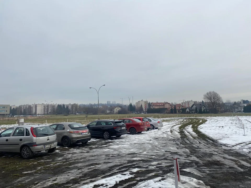 Nowy parking dla studentów UR