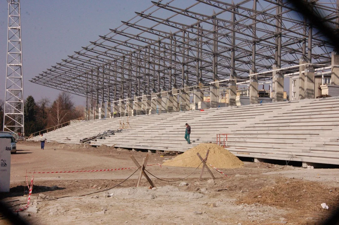 Rozbiórka starego i budowa nowego Stadionu Miejskiego w Mielcu