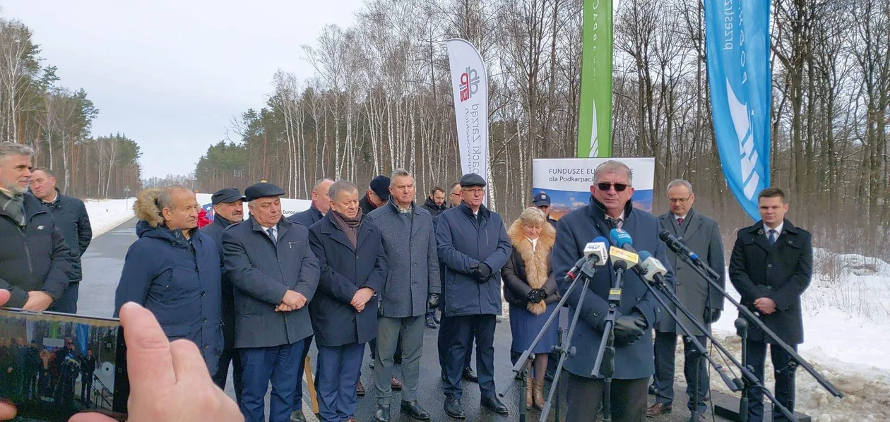 Uroczyste poświęcenie i oddanie do użytku nowego odcinka drogi wojewódzkiej nr 984