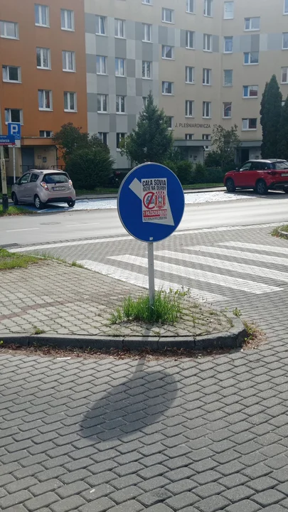 Kibice Stali i Resovii mobilizują się na derby. Mnóstwo plakatów i opraw na ulicach miasta [ZDJĘCIA]