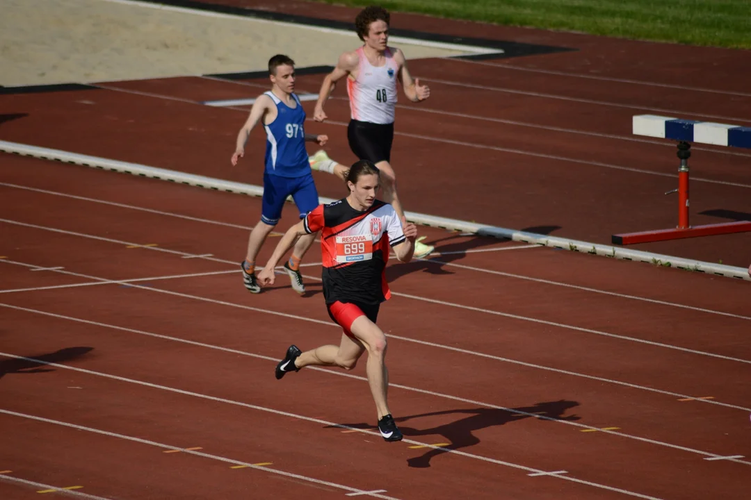 Lekkoatletyczne Mistrzostwa Województwa Podkarpackiego U16 w Stalowej Woli