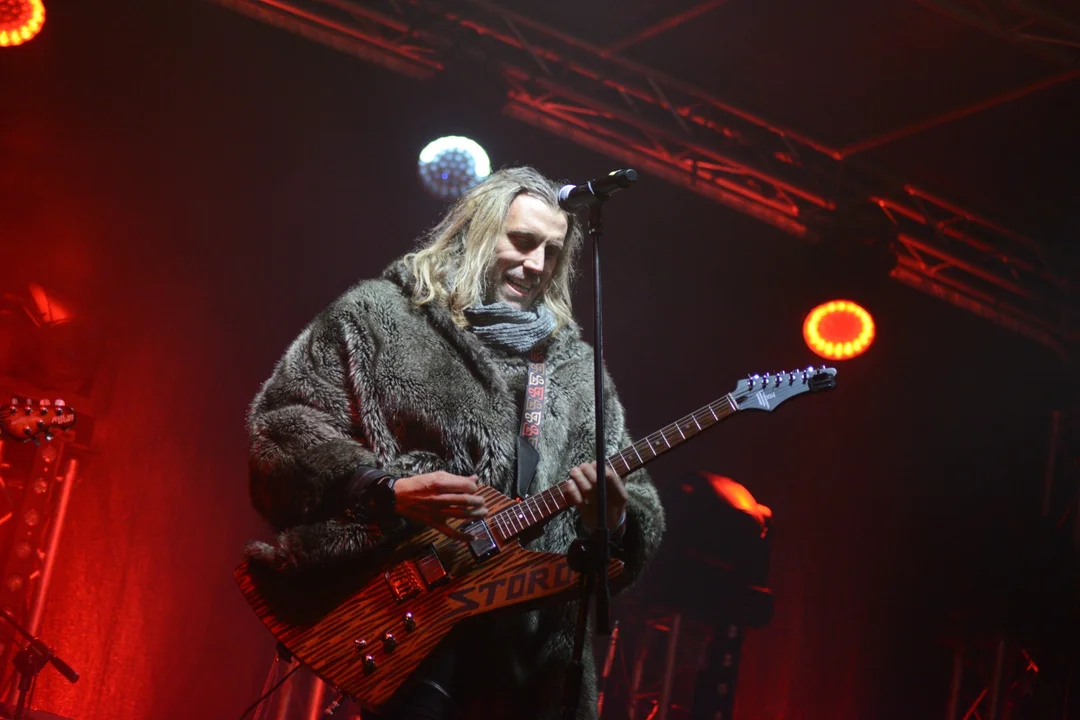 Finał "Choinki Życzeń" - koncert Feel w Tarnobrzegu