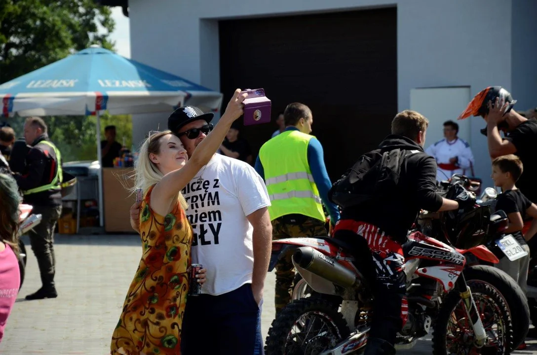 Tak bawili się mieszkańcy na pikniku w Wilczej Woli.