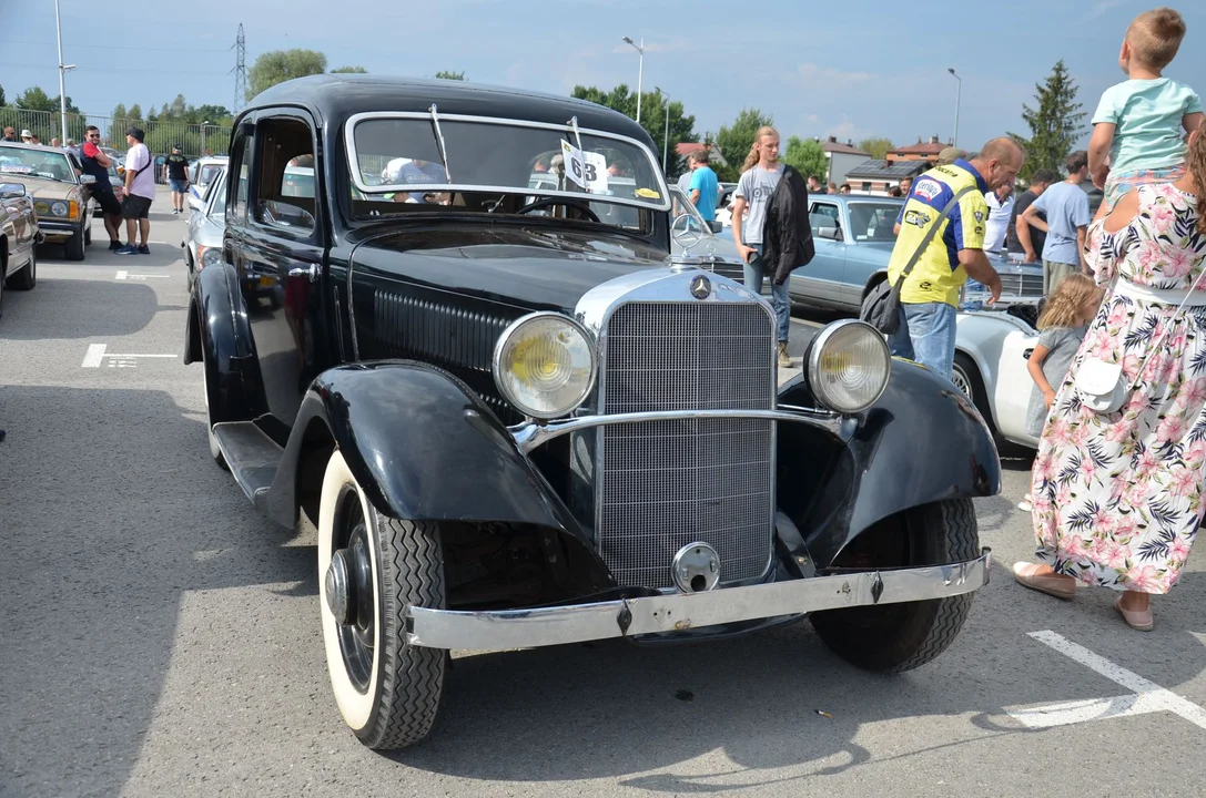 XI. Zlot pojazdów zabytkowych w Mielcu 28.08.2022