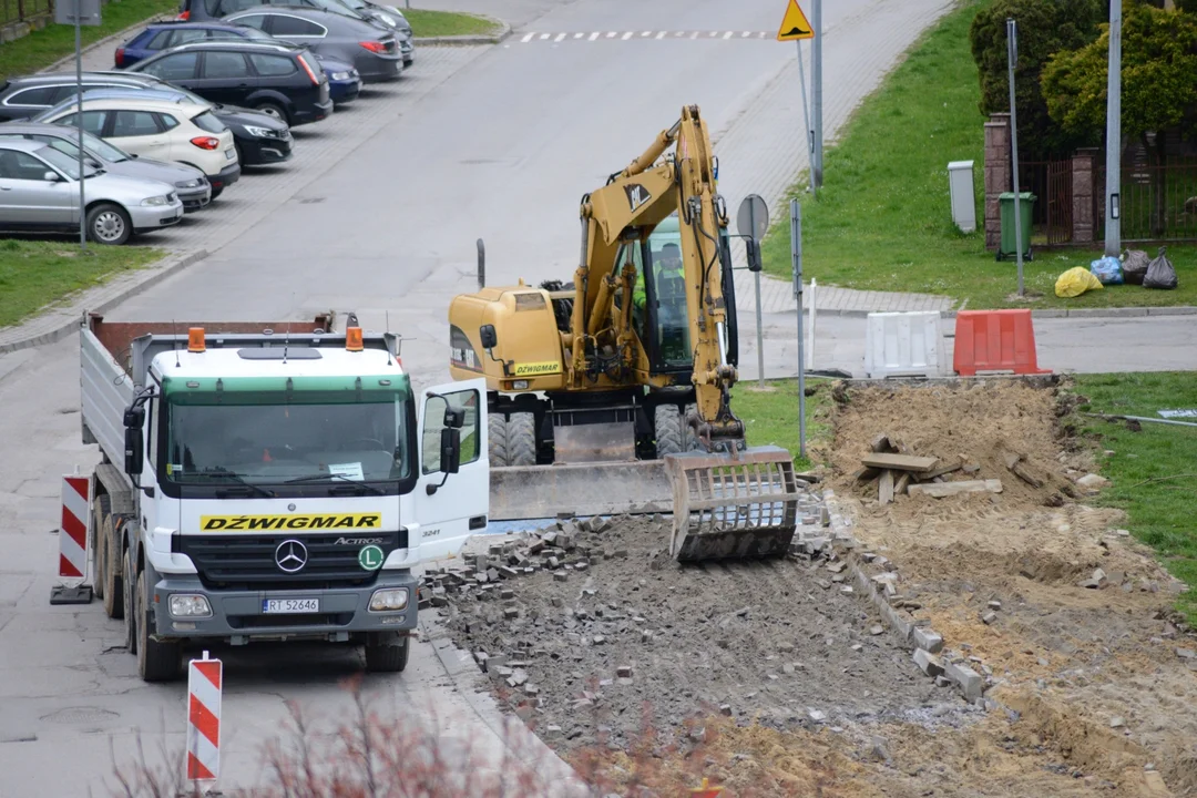 Wielka przebudowa dziesięciu ulic w Tarnobrzegu. Duże utrudnienia, sprawdzaj aktualny postęp pracy [ZDJĘCIA] - Zdjęcie główne