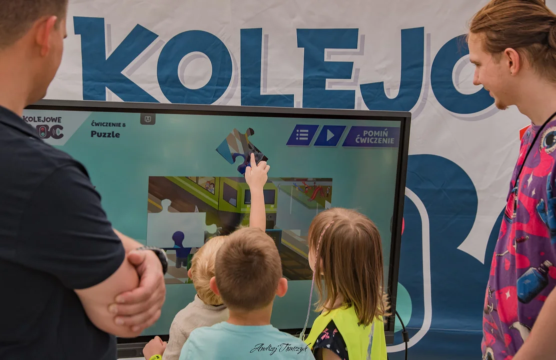 Rozwadowski Piknik Kolejarski z otwarciem Dworca Kolejowego Stalowa Wola-Rozwadów