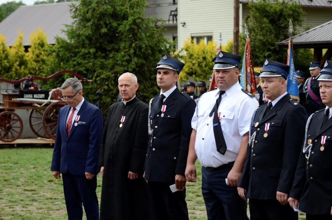 Medale otrzymali najbardziej zasłużeni dla pożarnictwa.