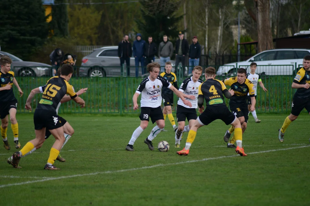 Klasa okręgowa, Stalowa Wola: Siarka II Tarnobrzeg - Stal II Stalowa Wola 1:2