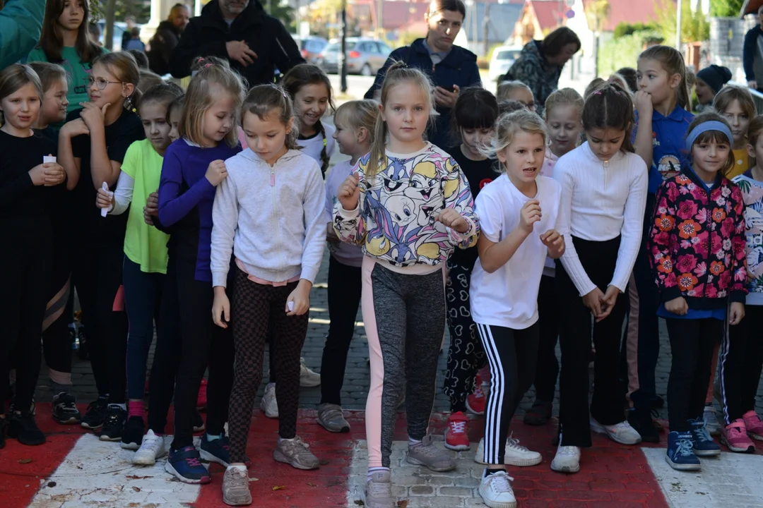 Szkoła Podstawowa numer 3 w Tarnobrzegu z medalami. Najliczniejsza ekipa podczas Biegów Młodzieżowych w trakcie Biegu Nadwiślańskiego