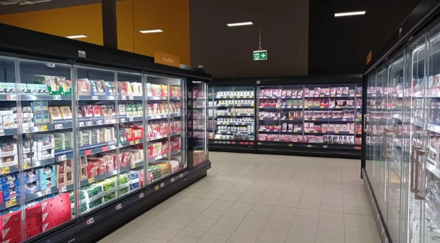 Kaufland na alei Rejtana pół tygodnia po otwarciu