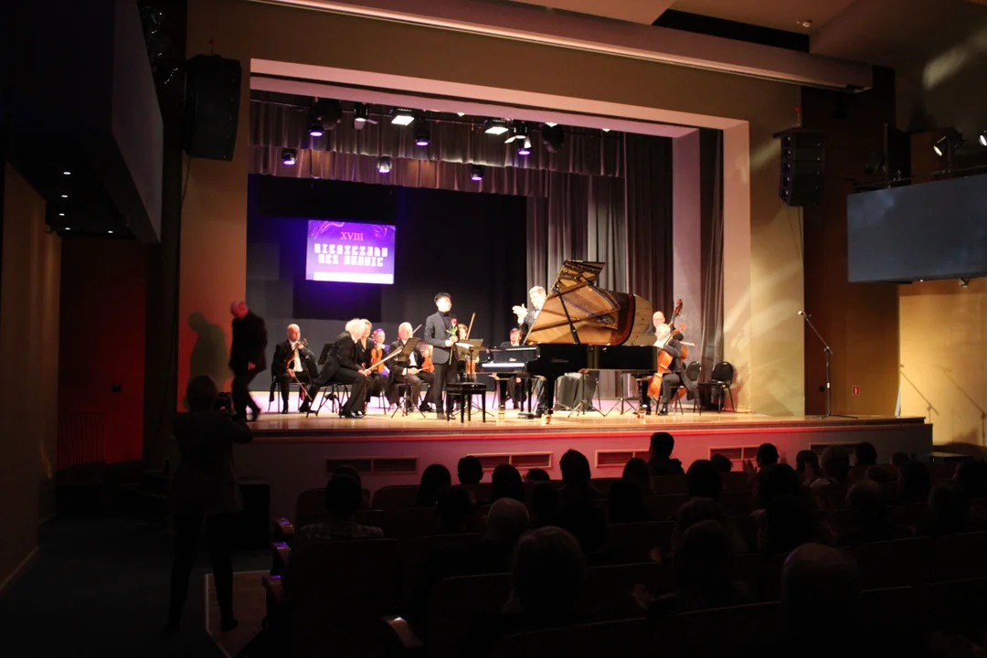 Koncert XVIII Międzynarodowego Forum Pianistycznego "Bieszczady bez granic" w Domu Kultury SCK Mielec [ZDJĘCIA, VIDEO] - Zdjęcie główne