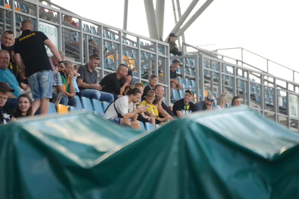 Trzecia liga, grupa 4: Siarka Tarnobrzeg - Garbarnia Kraków 0:0