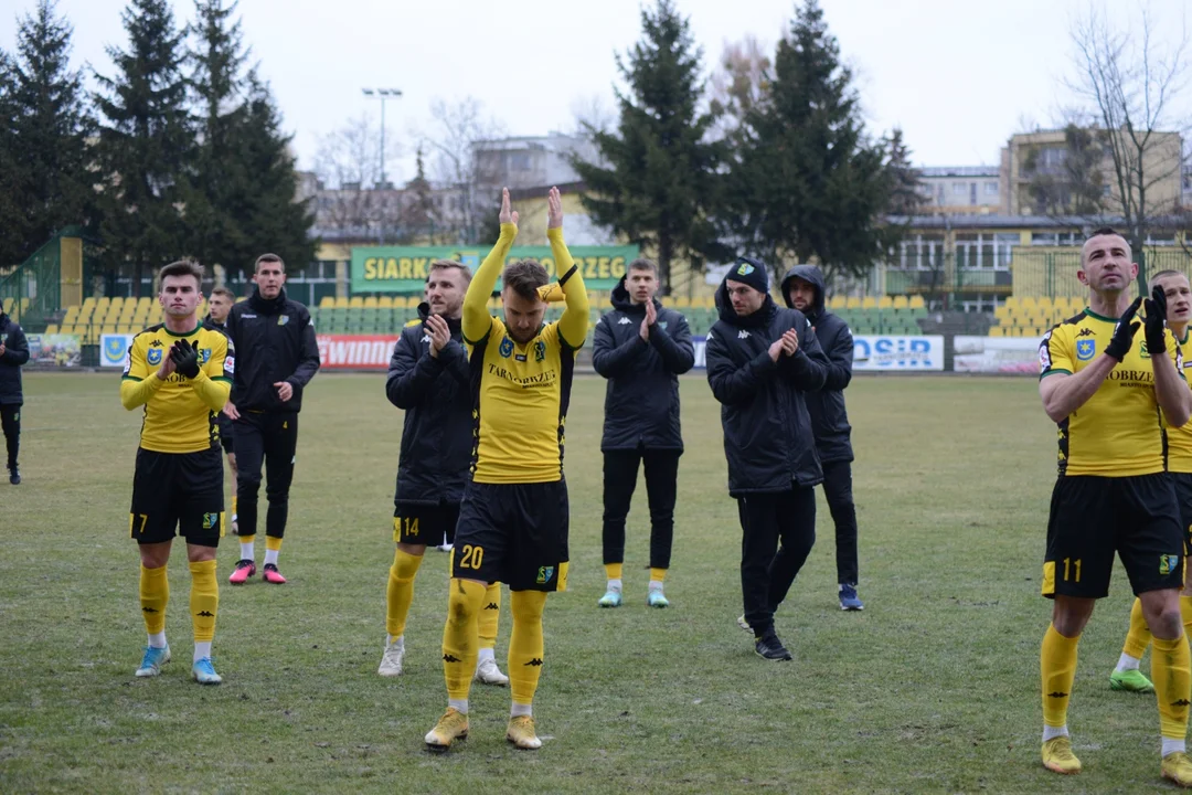 eWinner 2. Liga: Siarka Tarnobrzeg - Hutnik Kraków 1:1 - zdjęcia z meczu