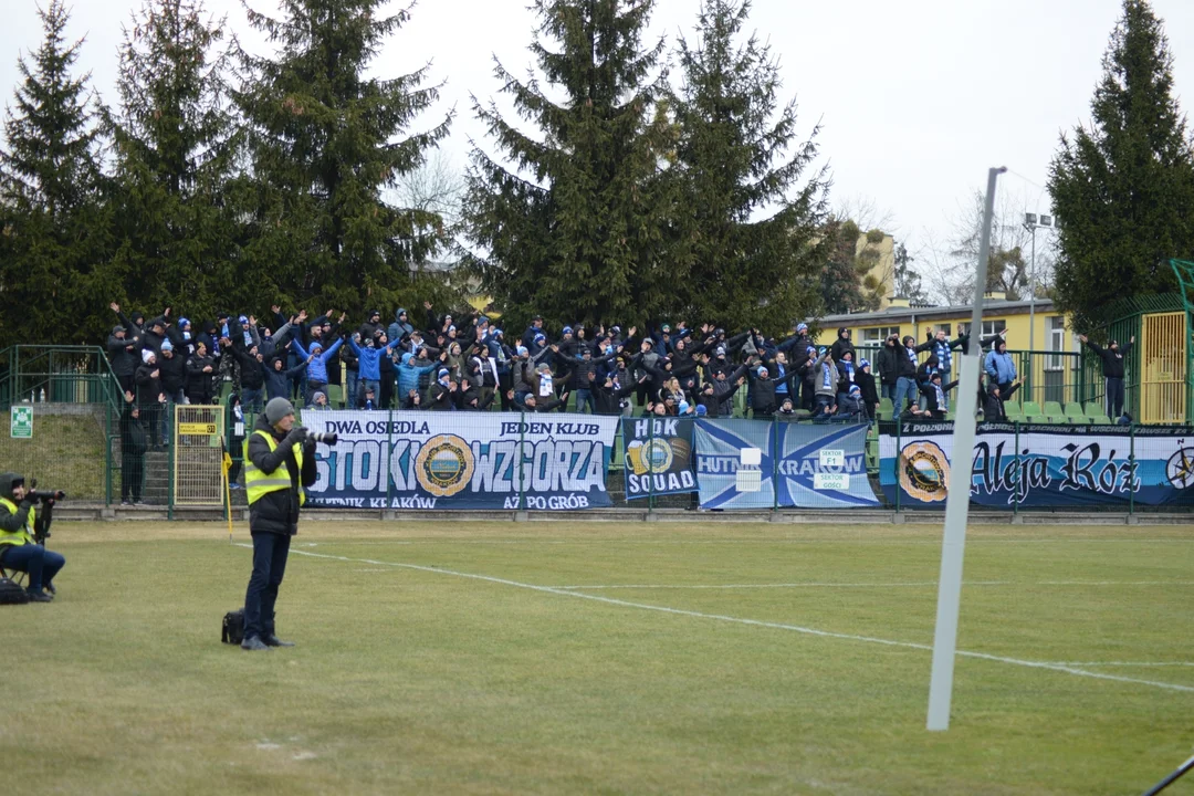 eWinner 2. Liga: Siarka Tarnobrzeg - Hutnik Kraków 1:1 - zdjęcia z meczu