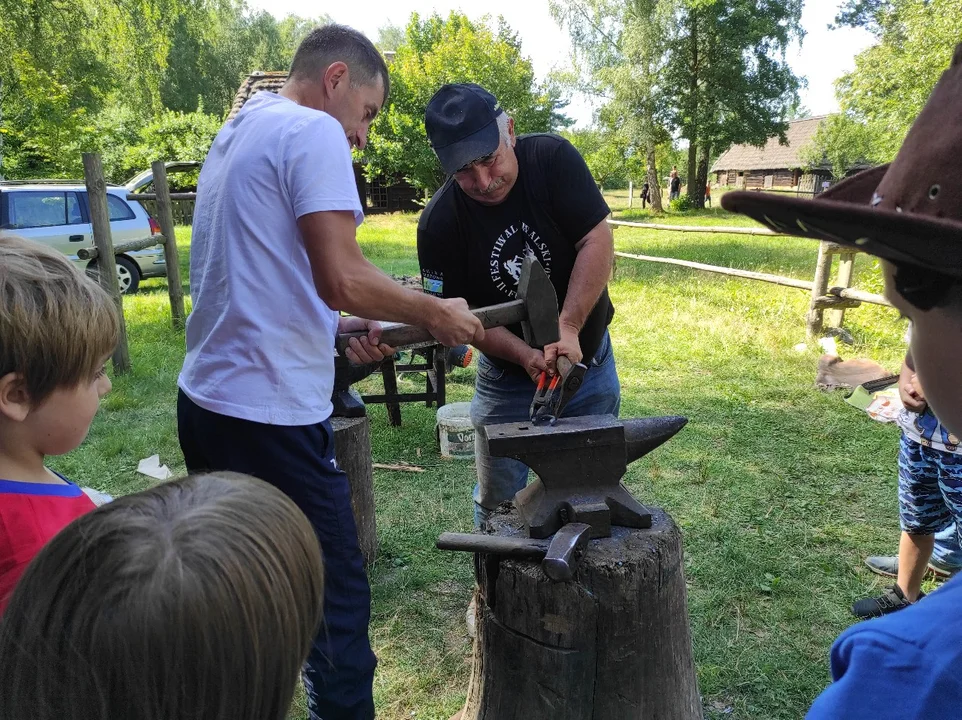 Tłumy w Skansenie w Kolbuszowej