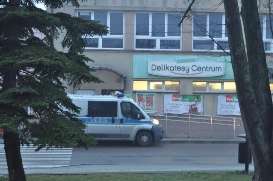 Włamanie w Przecławiu do Delikatesów Centrum