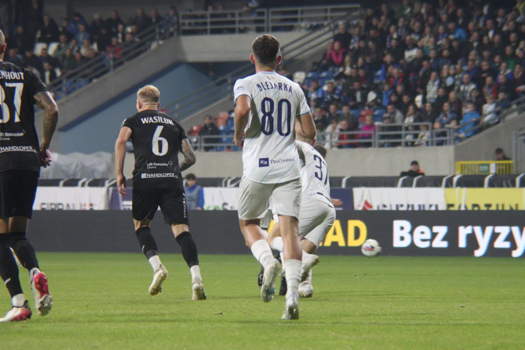 Fortuna 1. Liga: Derby Rzeszowa: Stal Rzeszów - Resovia Rzeszów 3:4