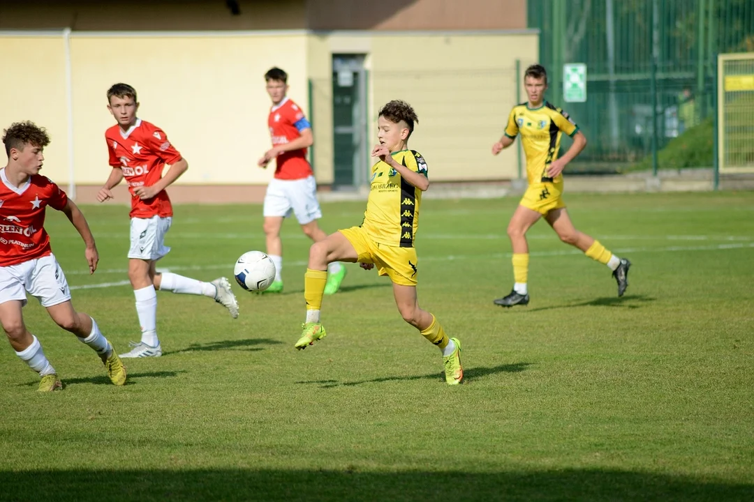 Centralna Liga Juniorów U-15: Siarka Tarnobrzeg - Wisła Kraków 0:2