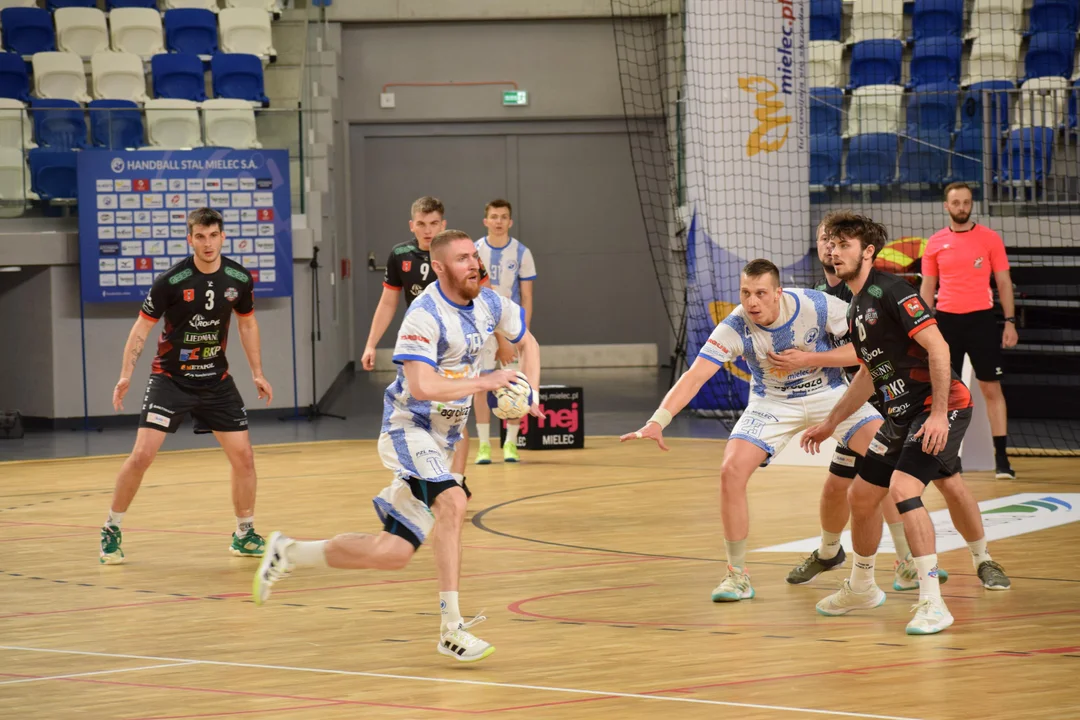 Handball Stal Mielec – MKS Wieluń 28:20 (11:11)