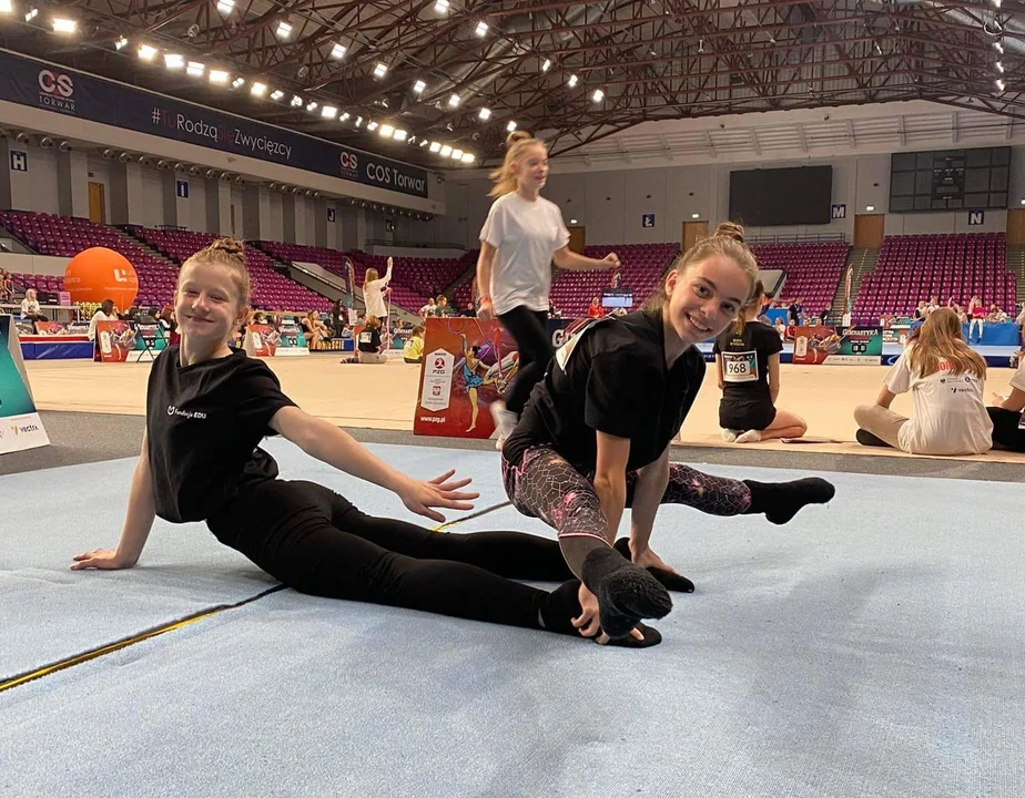 Mieleckie akrobatki z Fundacji EDU na ogólnopolskiej Imprezie Gimnastycznej w Warszawie [ZDJĘCIA] - Zdjęcie główne