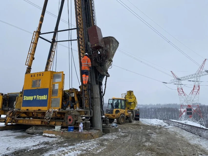 Rz24: Ostatni transport z częściami maszyny TBM dotarł do Babicy