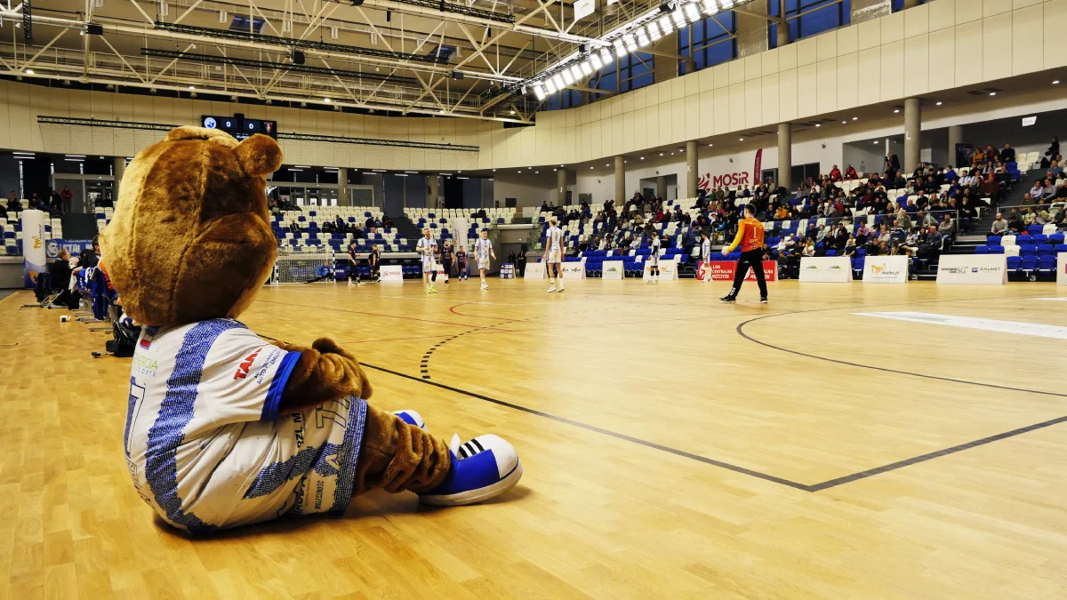 Liga Centralna: Handball Stal Mielec nie dał rady Sandra SPA Pogoń Szczecin [ZDJĘCIA]