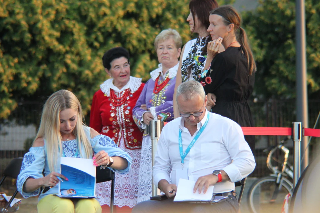 Polsko-ukraińska wioska artystyczna - impreza przyjaźni w Parku Papieskim