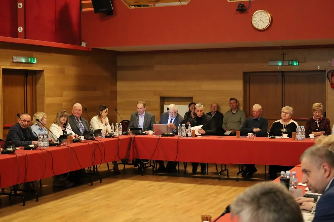 Sesja Rady Miejskiej w Kolbuszowej 2026 [RADNI i SOŁTYSI]