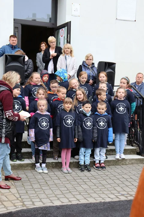 Szkoła Podstawowa nr 1 w Rzeszowie ma nowy plac zabaw. Nie tylko dla uczniów