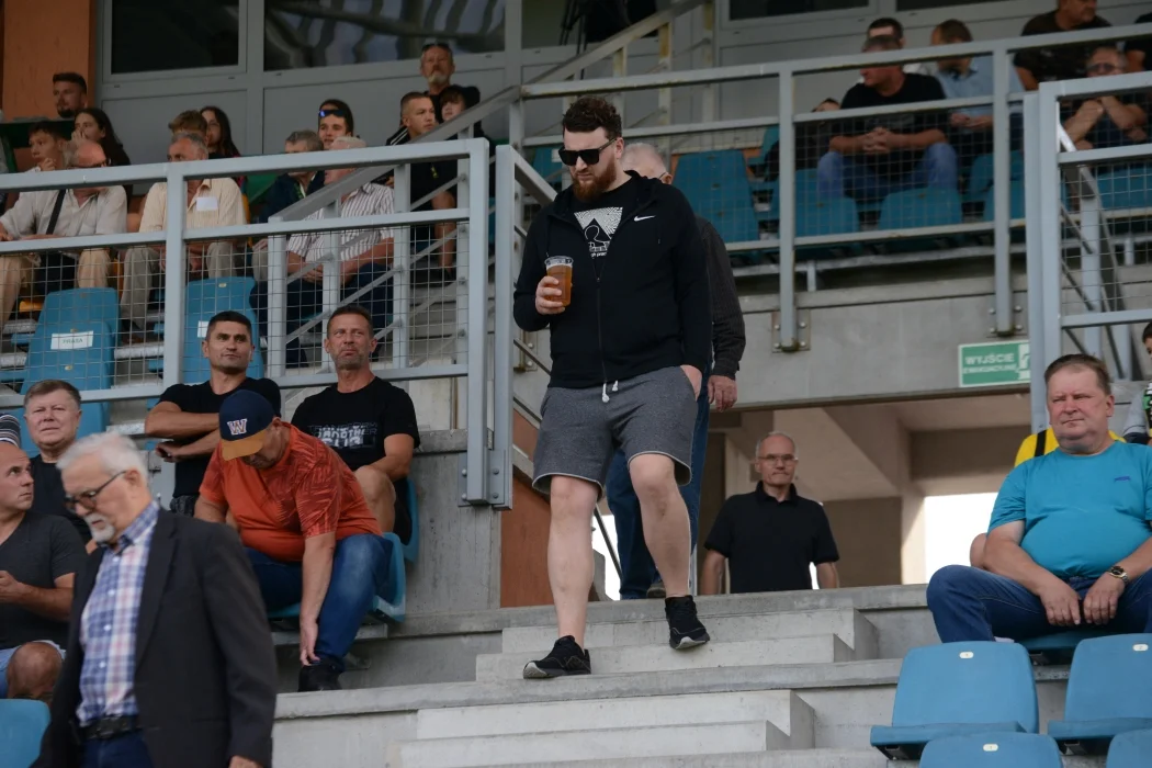 Trzecia liga, grupa 4: Siarka Tarnobrzeg - Garbarnia Kraków 0:0