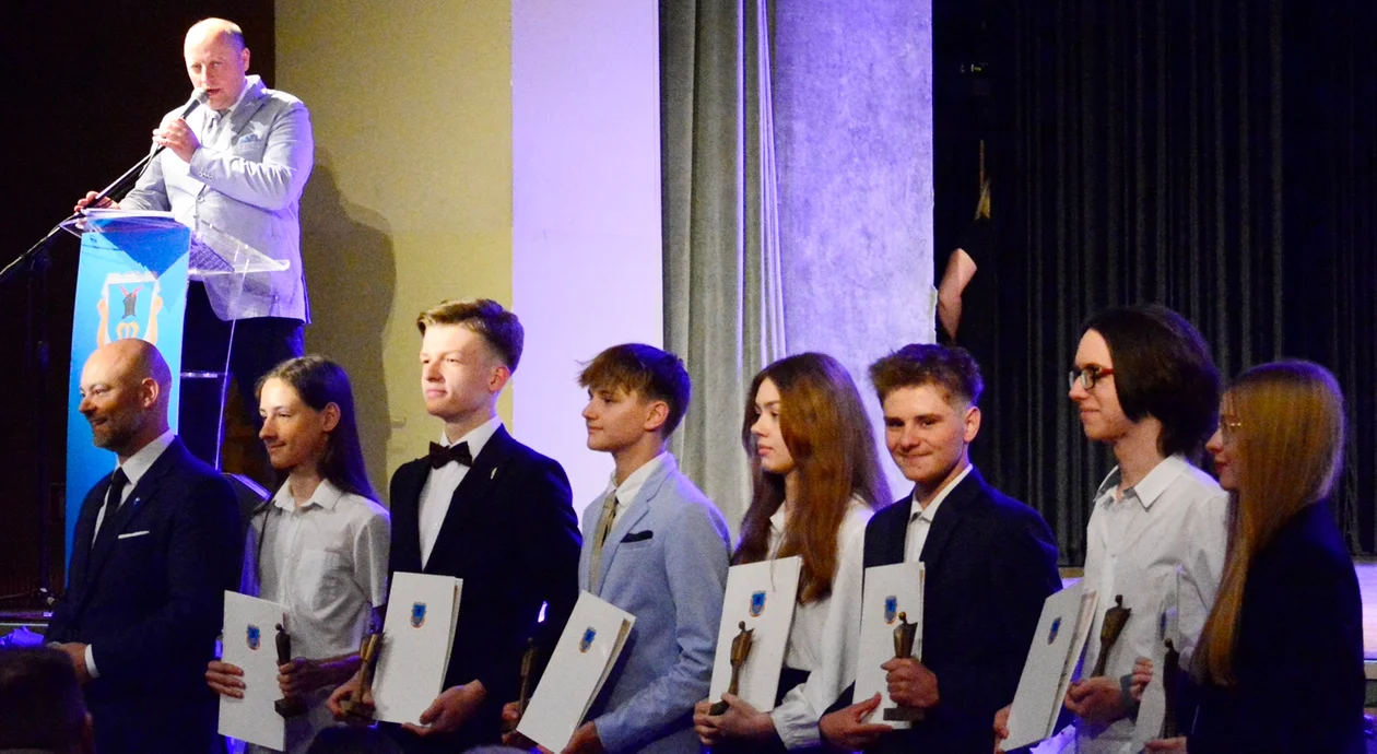 Jubileusz Gali Młodzi Nieprzeciętni 2025