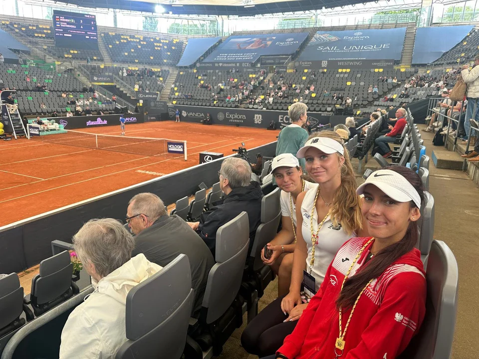 Oliwia Sybicka na czołowej pozycji. Polki rozgromiły rywalki w drodze do finałów Summer Cups