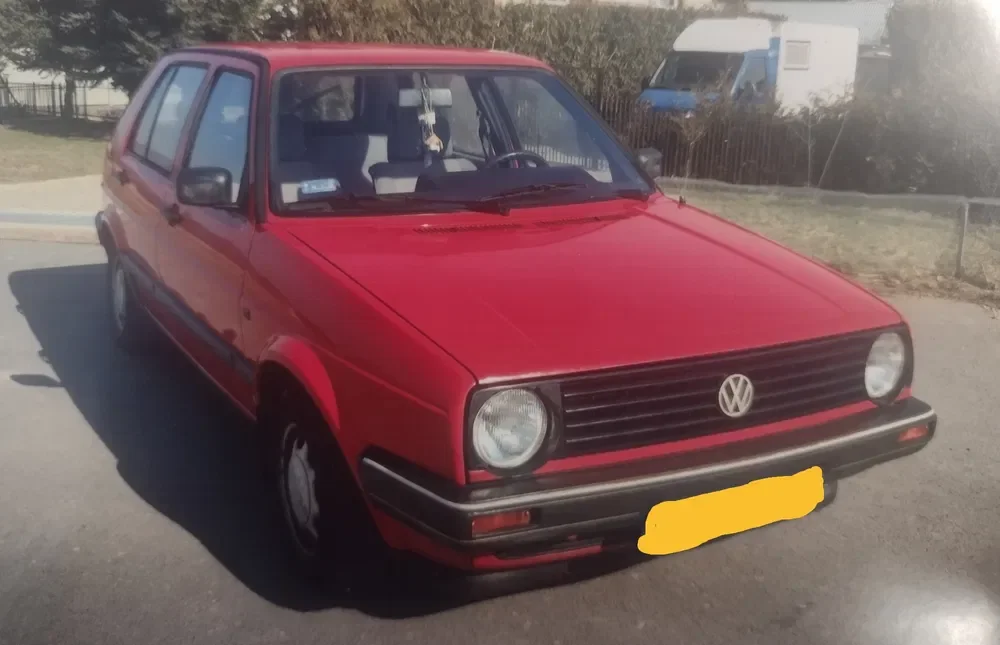 Volkswagen Golf 2