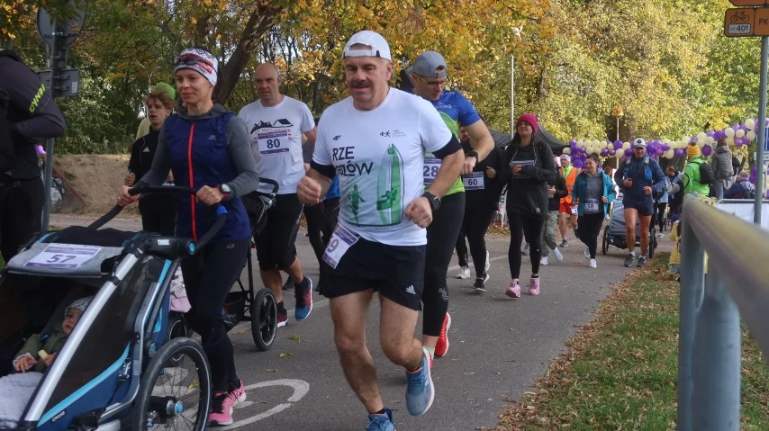 Charytatywny Bieg "Piątka dla Fundacji"