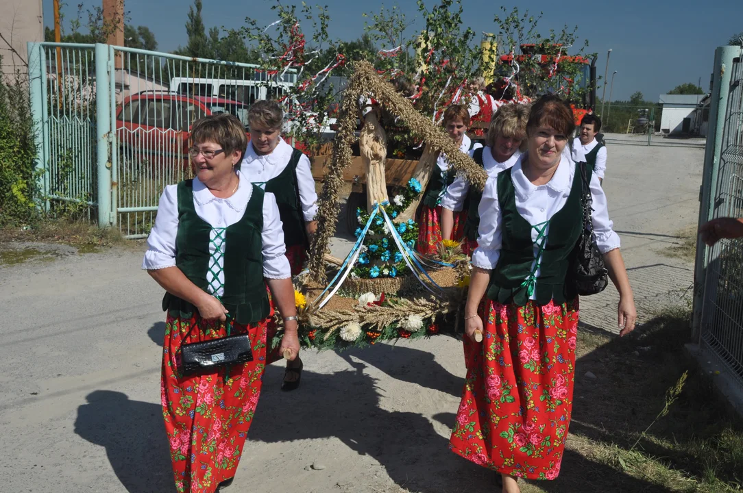 Tak było na dożynkach w Majdanie Królewskim 11 lat temu.