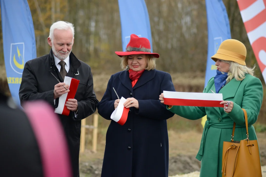 Uroczyste otwarcie obwodnicy Tarnobrzega - pierwsze pojazdy na tej drodze