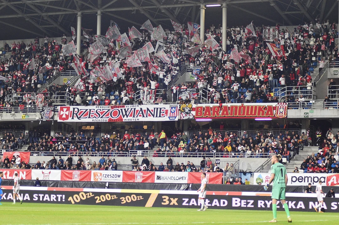 Mecz derbowy. Fortuna 1. Liga: Resovia Rzeszów - Stal Rzeszów