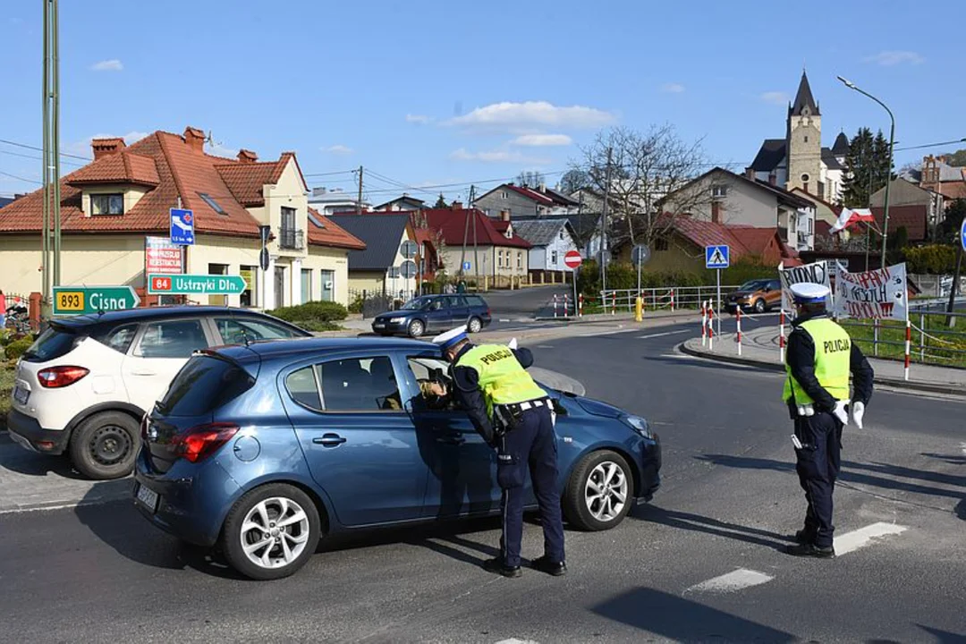 Protest w Lesku przeciwko obwodnicy