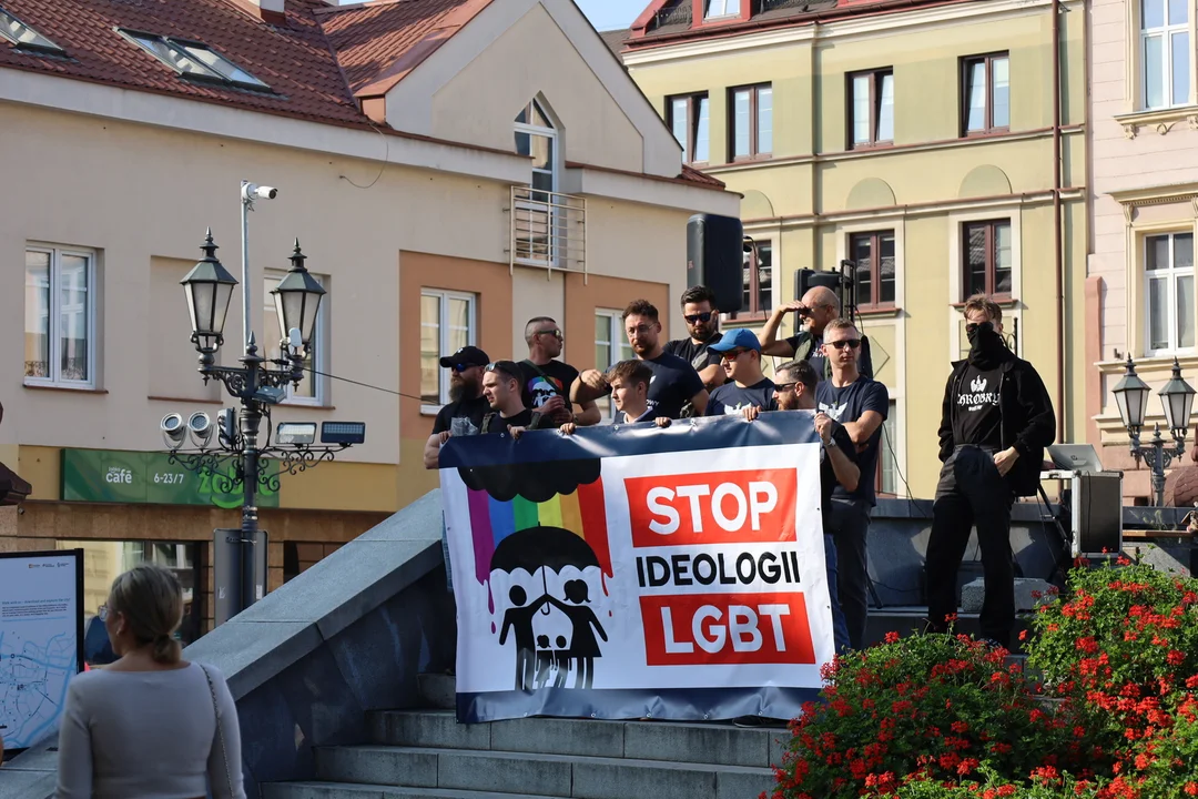 Manifestanci