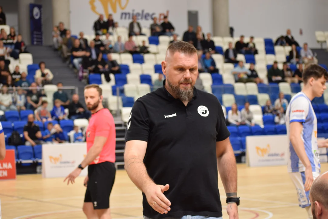 Handball Stal Mielec – MKS Wieluń 28:20 (11:11)