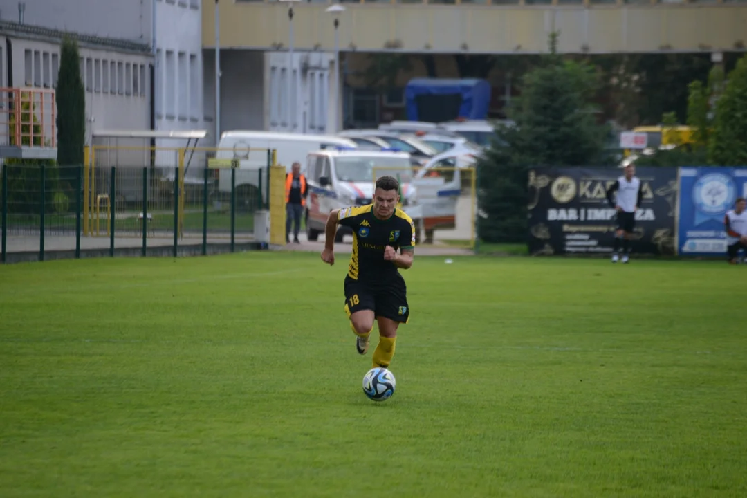Siarka Tarnobrzeg - KSZO 1929 Ostrowiec Świętokrzyski 2:0