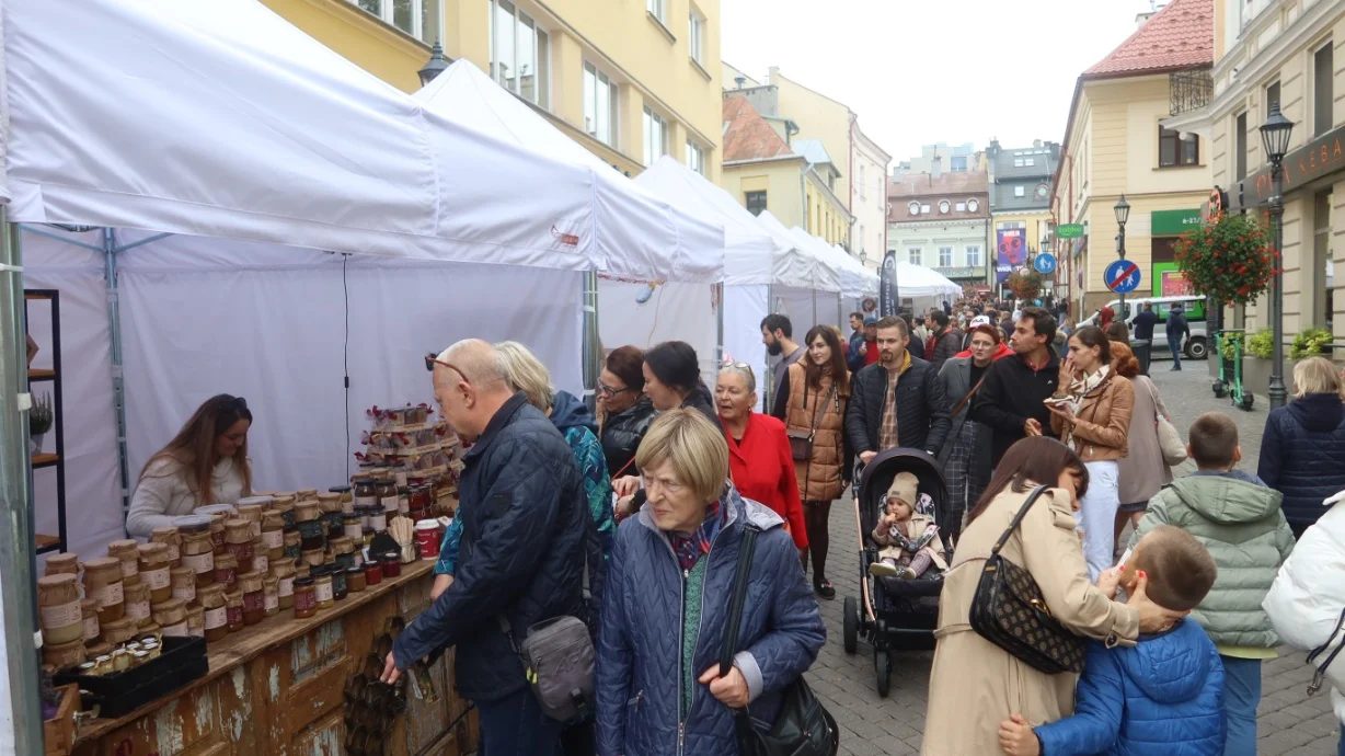 Drugi dzień festiwalu "Karpaty na Widelcu". Robert Makłowicz docenił Rzeszów [ZDJĘCIA, WIDEO]